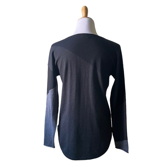 Smartwool Women's Shadow Pine Colorblock Sweater Black Heather Small - Picture 4 of 12